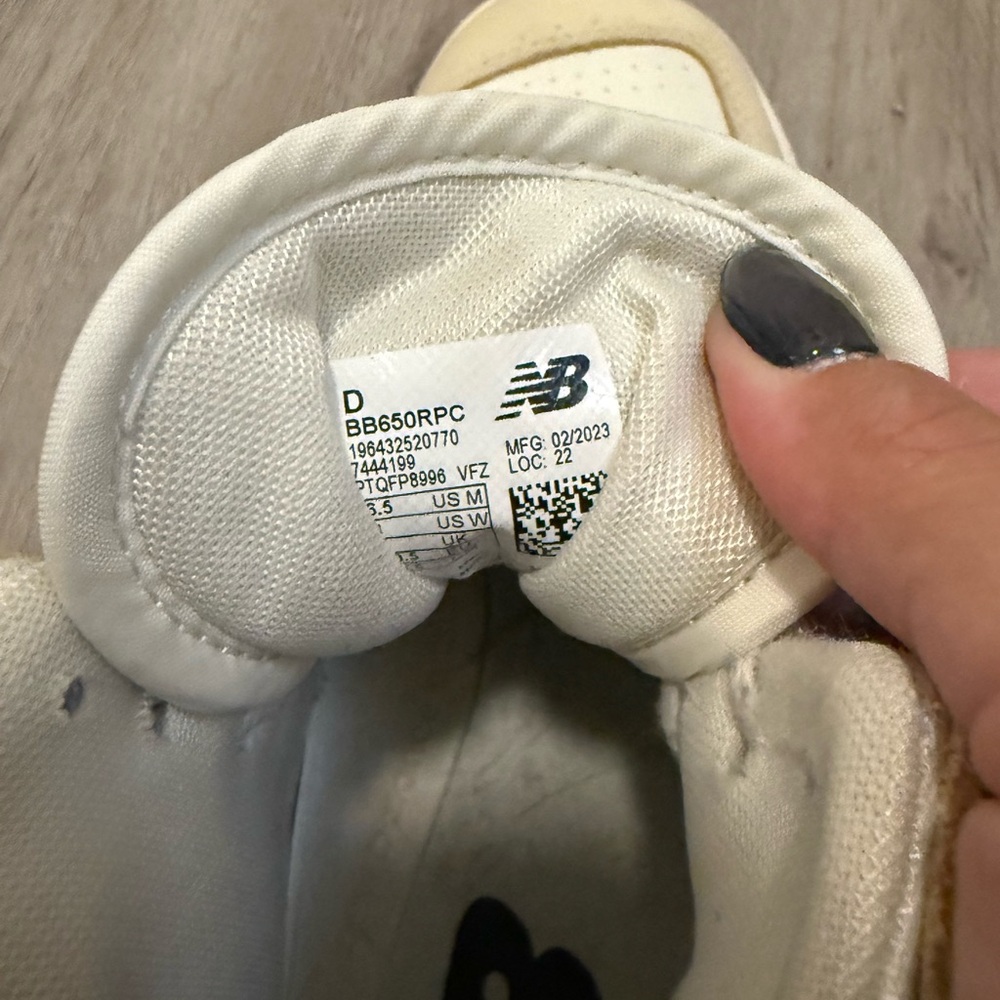 New Balance 650R High Top Sneakers in Angora - Picture 4 of 5
